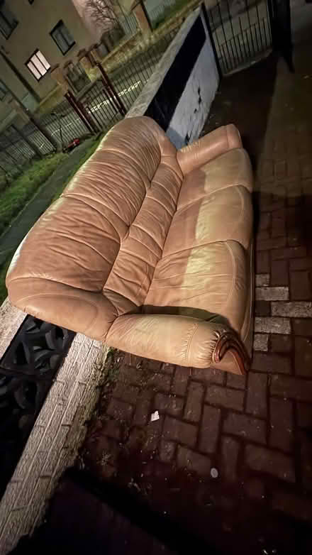 Photo of free Sitting room sofa (Hillhouse ML3) #4