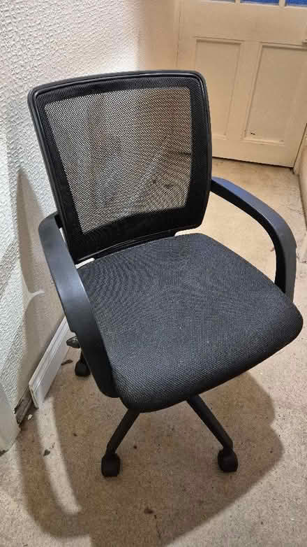 Photo of free Office Chair (Logie DD2) #1