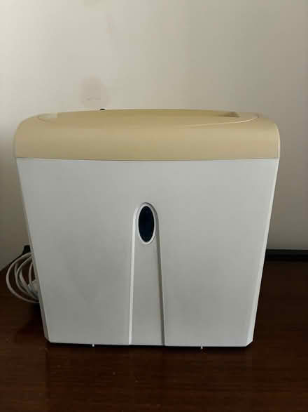 Photo of free Paper shredder (Inchbrook GL5) #2