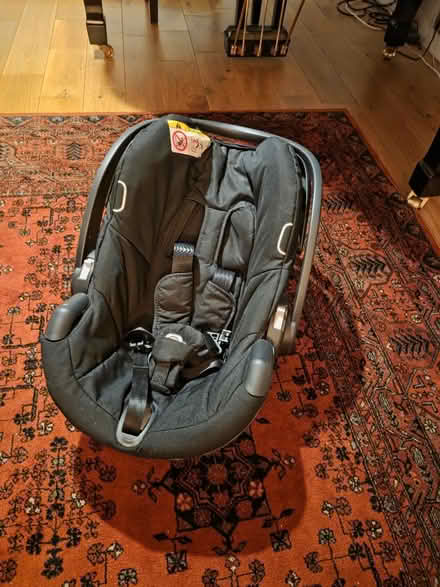Photo of free Car seat (PR4) #1
