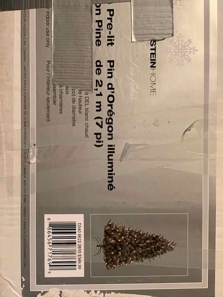 Photo of free xmas tree 7 ft (South West Mississauga) #1