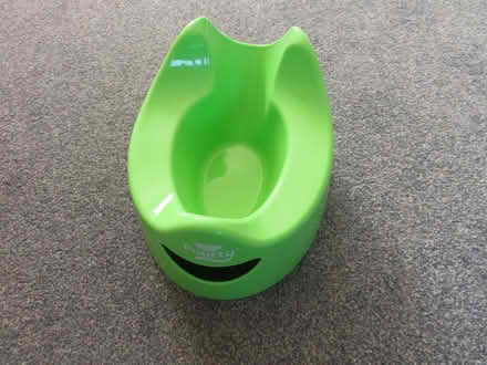 Photo of free Baby potties. (Hawarden CH5) #1
