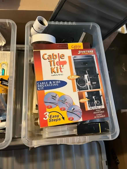 Photo of free Box of assorted cables (Cumbernauld G67) #2