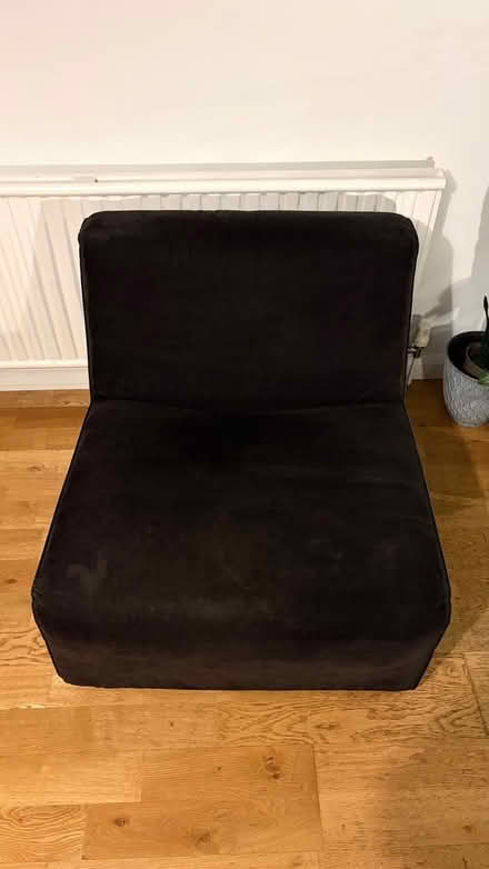 Photo of free Single seat sofa (SE4) #2