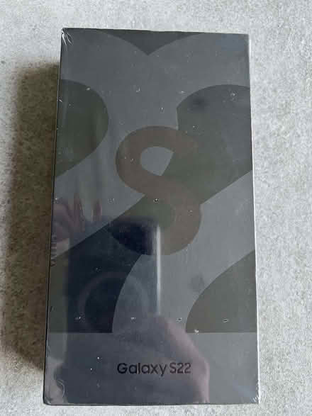 Photo of free Samsung Galaxy S22 Phone - Please Read Add Fully (Mill Green AL7) #1