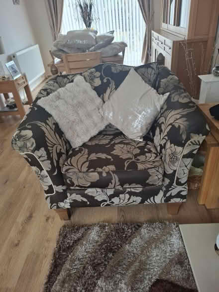 Photo of free Large armchair (CH49) #1