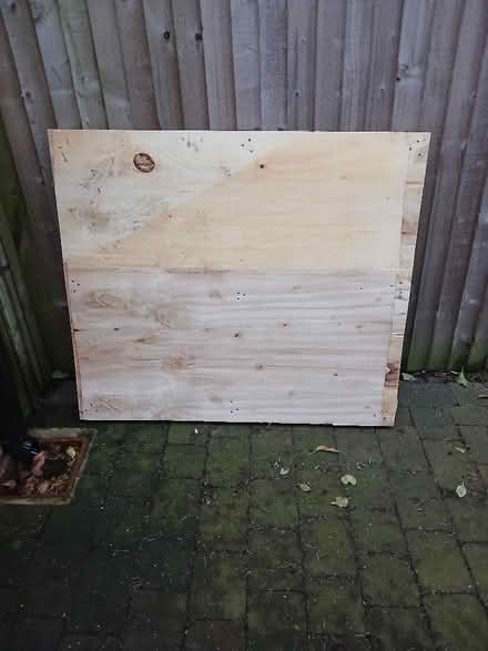 Photo of free Wooden pallet (Harrogate HG2) #1