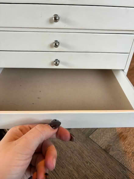 Photo of free Jewellery/makeup organiser (West Moors BH22) #3