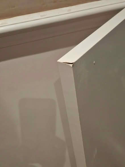 Photo of free White shelf with brackets (Wandsworth Common SW11) #2