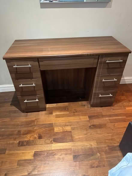 Photo of free Dressing table with drawers (Shap CA10) #1