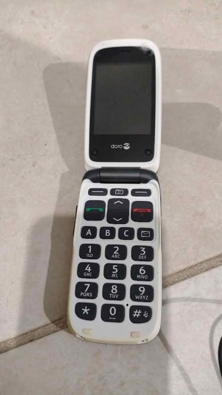 Photo of free Simple mobile phone (Wilstead MK45) #2