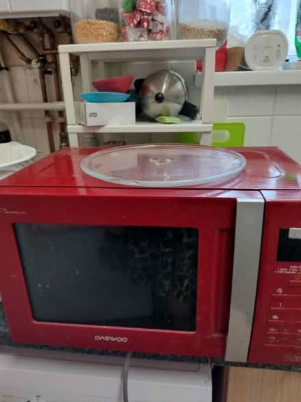 Photo of free Microwave oven (South Ockendon RM15) #1