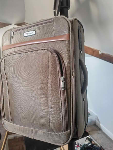 Photo of free Robust beige cabin bag, two wheels (South Oxhey WD19) #1