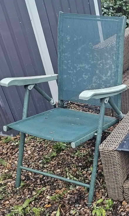Photo of free Fold up green garden chair (Bromley North BR1) #1