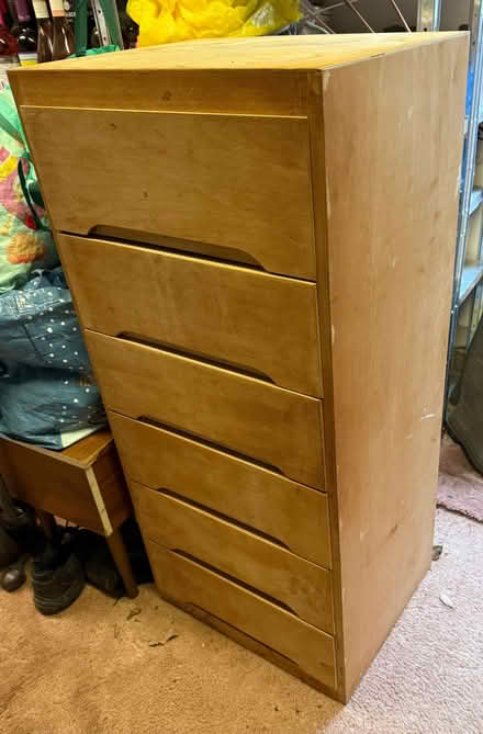 Photo of free Chest of drawers (Wokingham RG40) #2