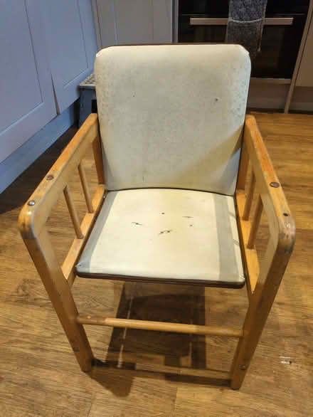 Photo of free Child's chair (Cowley OX4) #1