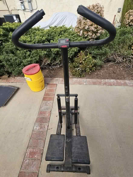 Photo of free Aero stepper (Sevenhills) #1