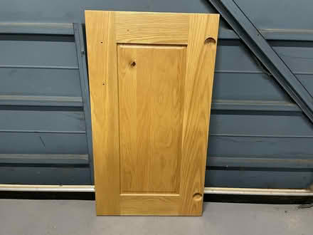 Photo of free kitchen cabinets, wall and base, light oak, and doors (Henleaze BS9) #3