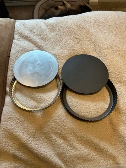 Photo of free Cake & flan tins (Saltdean BN2) #1