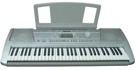 Photo of Electric Keyboard (piano) (The Lanes, BN1) #1