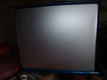 Photo of free Portable projector screen, c/w stand. (Jarvis Brook TN6) #2