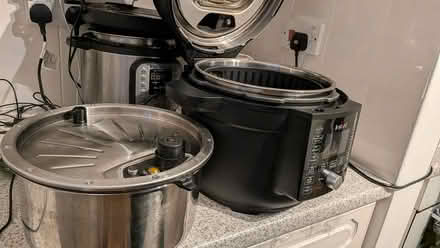 Photo of free Instant pot airfryer (Castlepoint BH8) #2