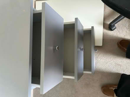Photo of free Desk (Eltham) #2