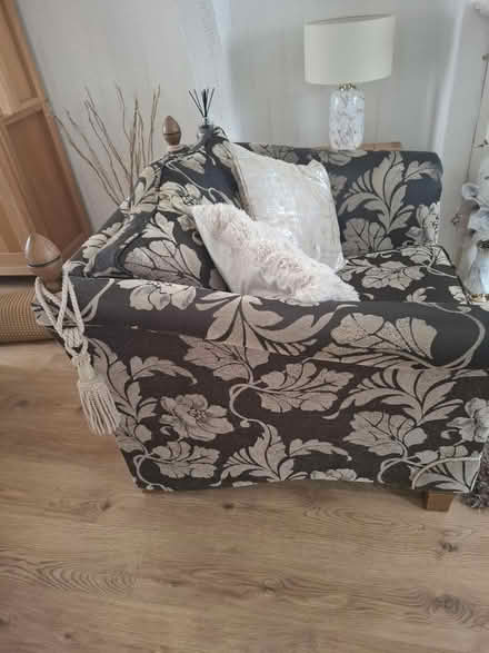 Photo of free Large armchair (CH49) #3