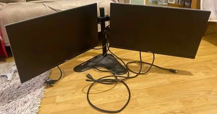 Photo of free Dell Dual Monitor (W3 7UP) #2