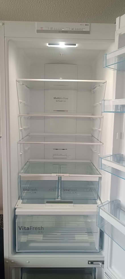 Photo of free Bosch fridge-freezer (Queenstown Road SW11) #1