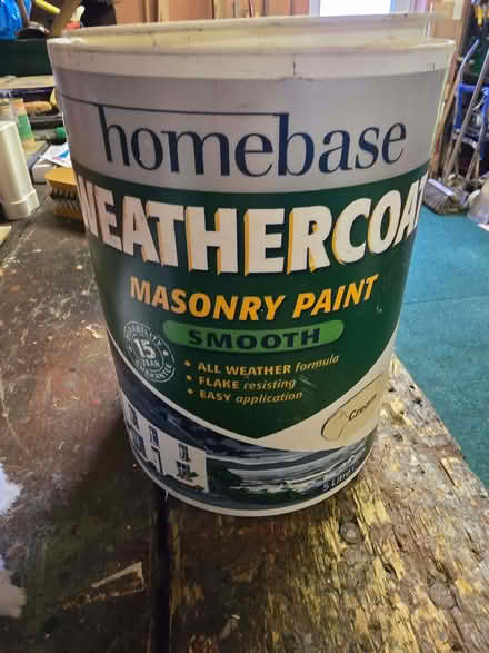 Photo of free Cream Masonry Paint (Horspath OX33) #1