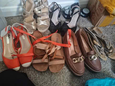 Photo of free Assorted ladies Primark sandals size5 (South Oxhey WD19) #1