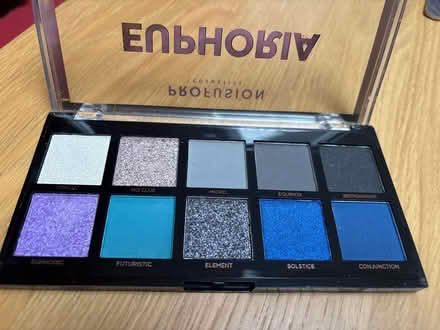 Photo of free 10 Palette Eye Shadow set (Palmers Green/ Edmonton N18) #2