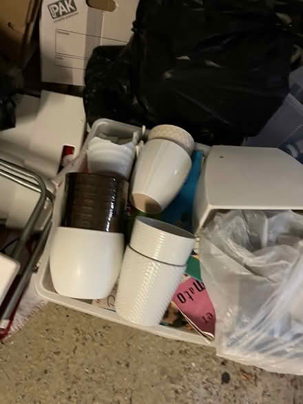 Photo of free Plant pots (Borehamwood) #1