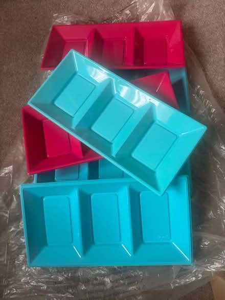 Photo of free 7 plastic serving trays (Kelvedon CO5) #1