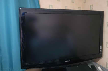 Photo of free Samsung TV (Sydenham (SE26)) #1