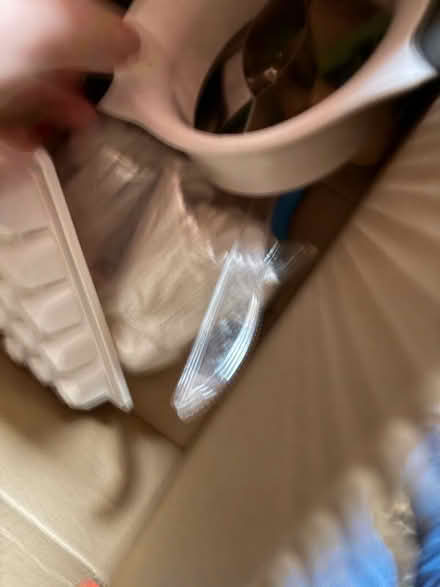 Photo of free Box of selected kitchen/picnic tools (Freemantle SO15) #3