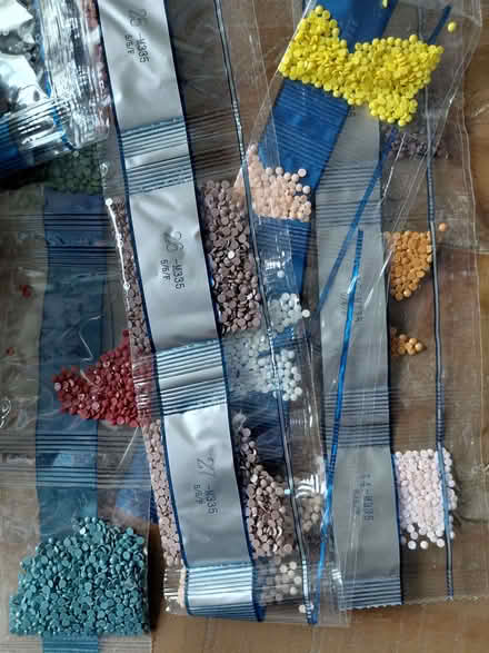 Photo of free Diamond Dotz and accessories (GU14) #1