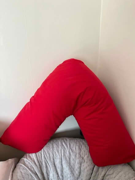 Photo of free V-shaped pillow (CM23 3QE) #1