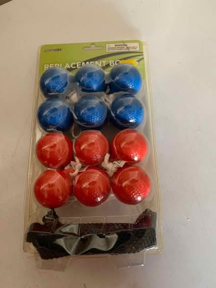 Photo of free ladder ball set (Piney Orchard near Food Lion) #1