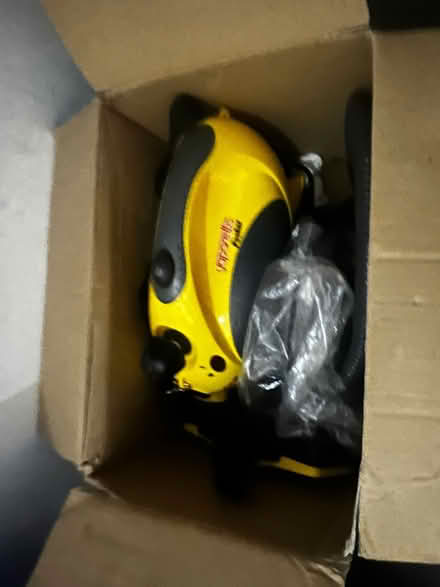 Photo of free Foldable table //Steamer//training weights (Brentford TW8) #4