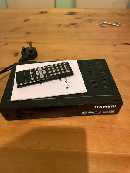 Photo of free Freeview box (Latchmere SW11) #1