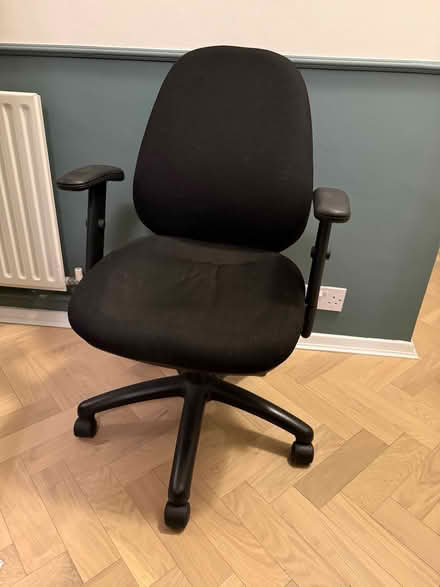 Photo of free Office chair (Crouch End N8) #1