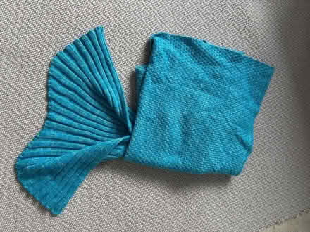 Photo of free Cosy blue mermaid blanket! Great condition (Elmers End BR3) #1