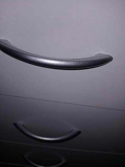 Photo of free White Chest of Drawers (Aigburth L17) #2