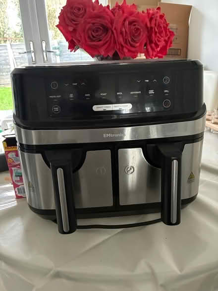 Photo of free Air fryer (Penwortham PR1) #1