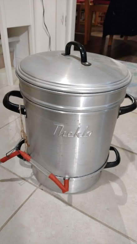 Photo of free Juice extractor (Wilstead MK45) #1