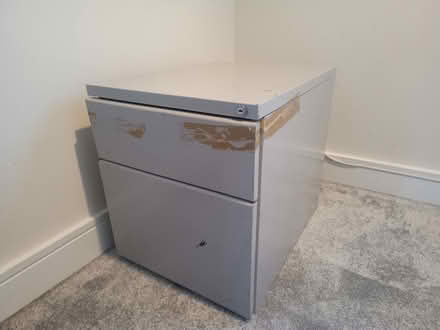 Photo of free Steel drawer pedestal (D.15) #3