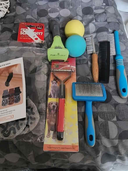 Photo of free Dog grooming bits (Portchester PO16) #1