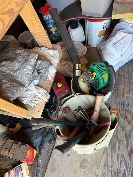 Photo of free Bunch of yard tools and sprays (Maumelle) #2